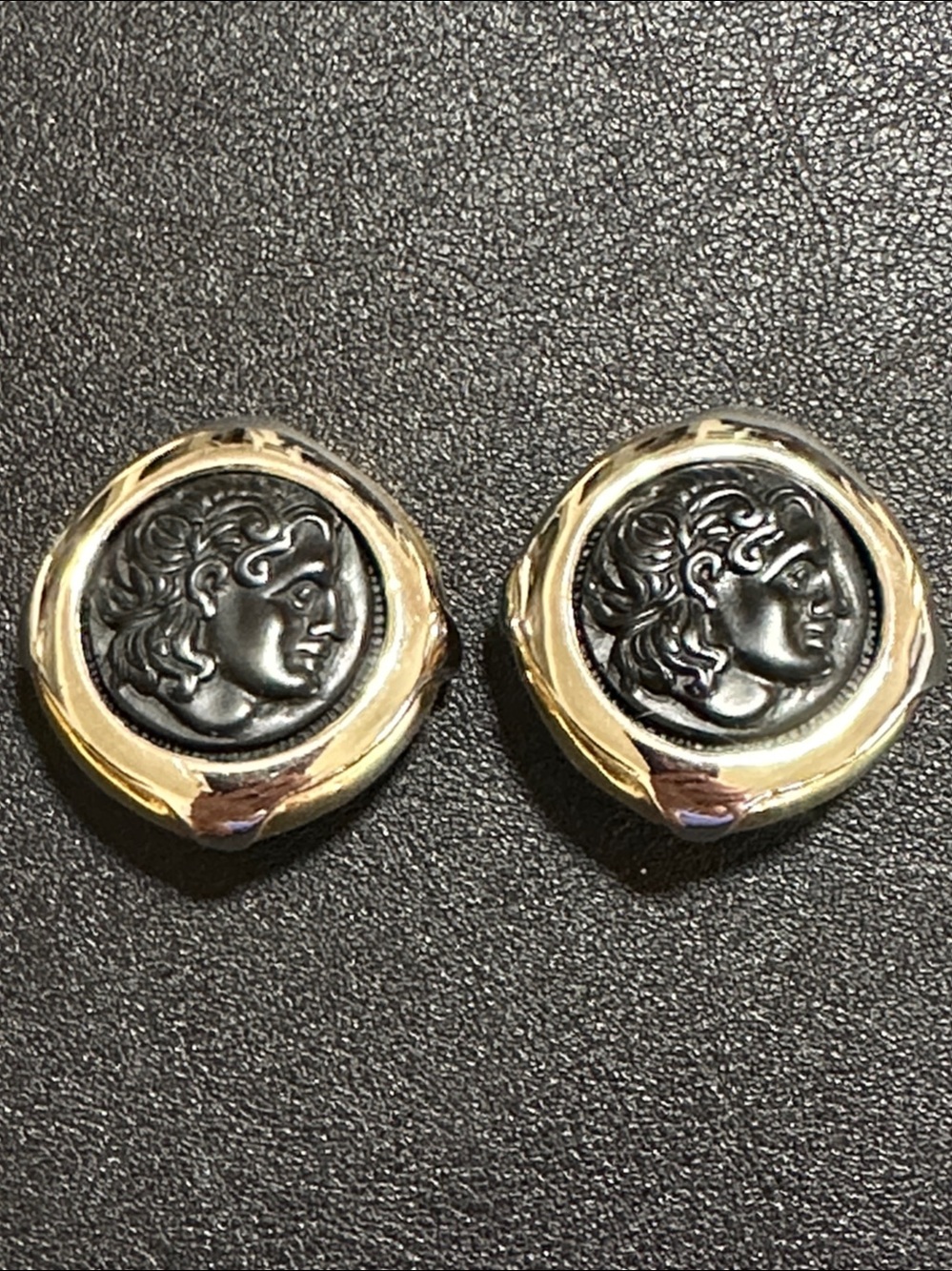 RARE Les Bernard Vintage Two Tone Classic Cameo Clip On Statement Earrings